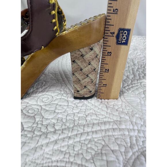 Poetic License London Women 39.5 (US 8) Invincible Summer Wooden Heeled Sandal - Picture 5 of 14